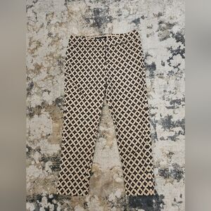 White House Black Market slim ankle trousers size 6